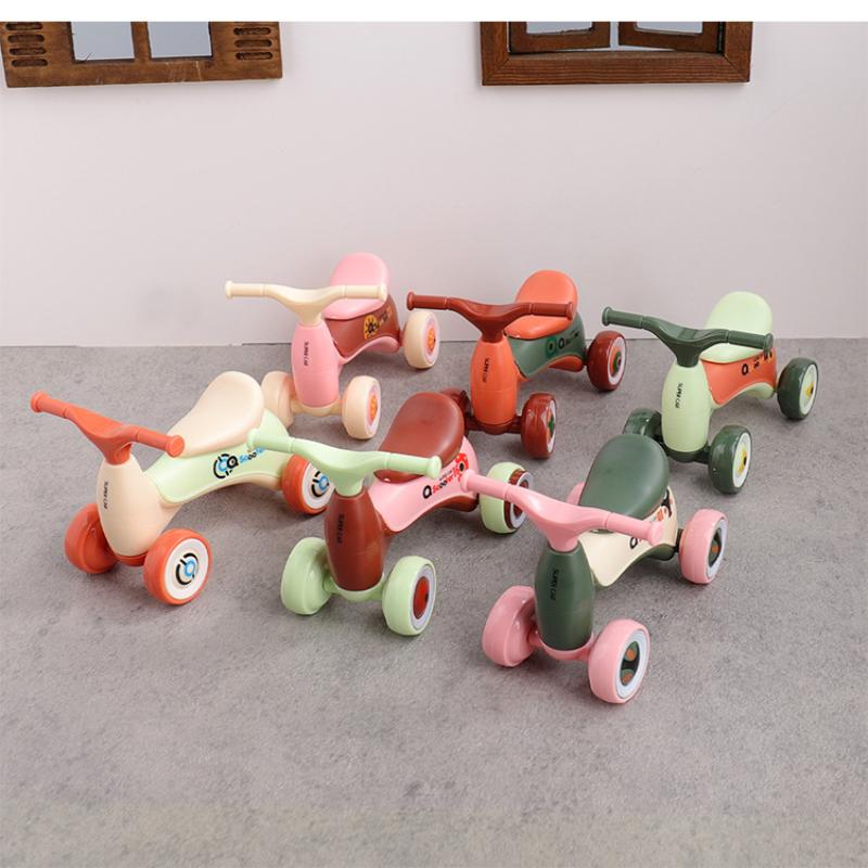 1Pcs Simulation Mini Cute Kids - огляд і ціна Electric Scooter